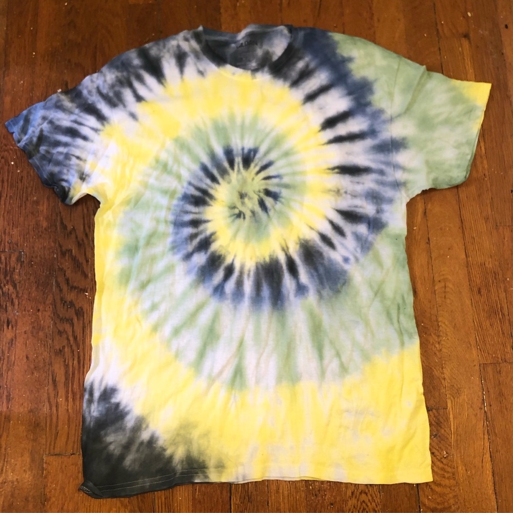 Custom Tie Dye T-shirt - Picture 6 of 8
